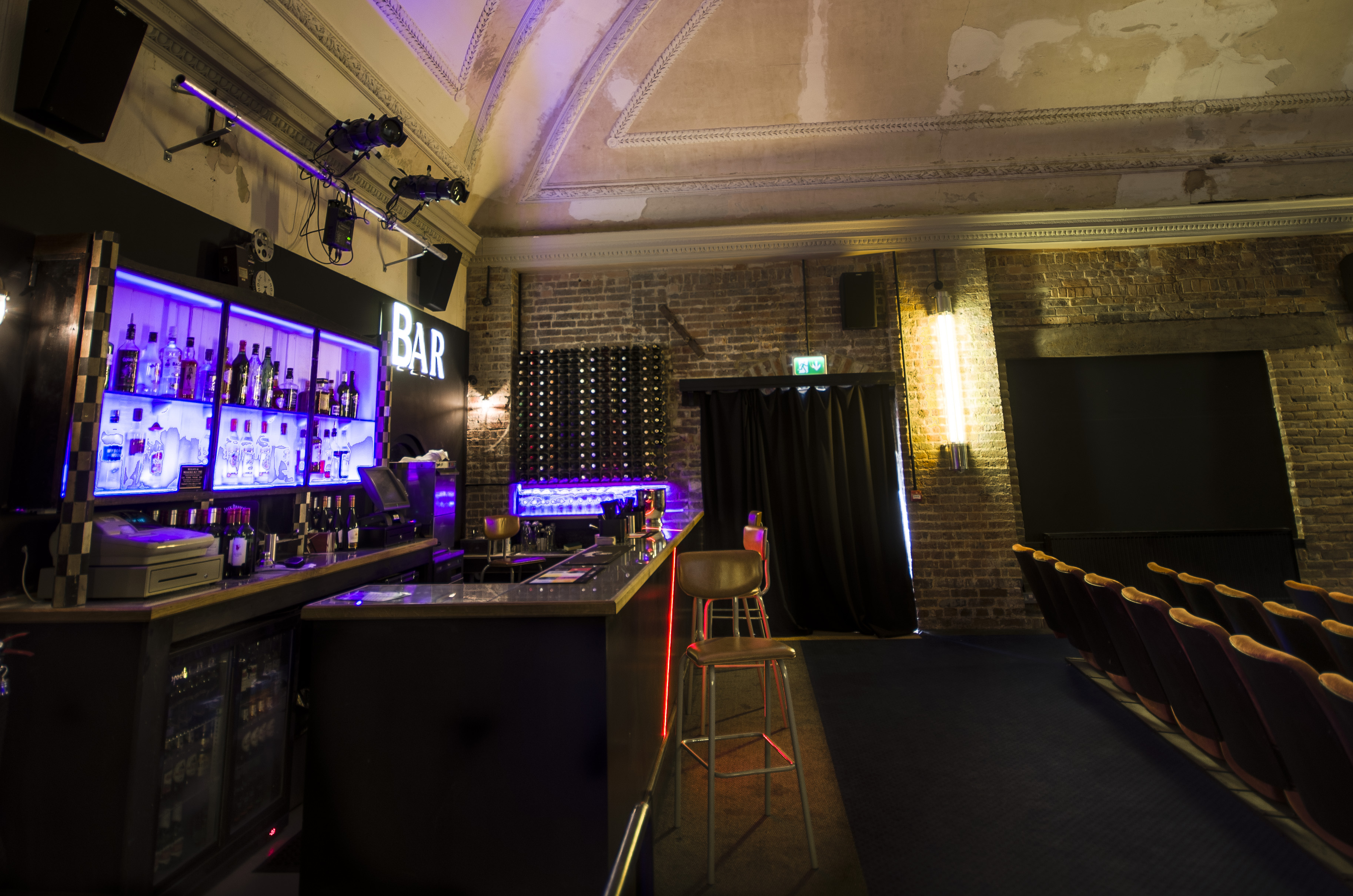 DAY TO DAY CINEMA/EVENTS | kino-teatr
