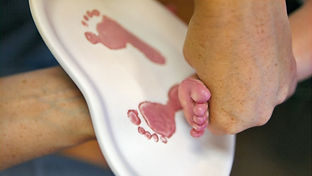 Group pottery session for two mums capturing baby hand and foot prints