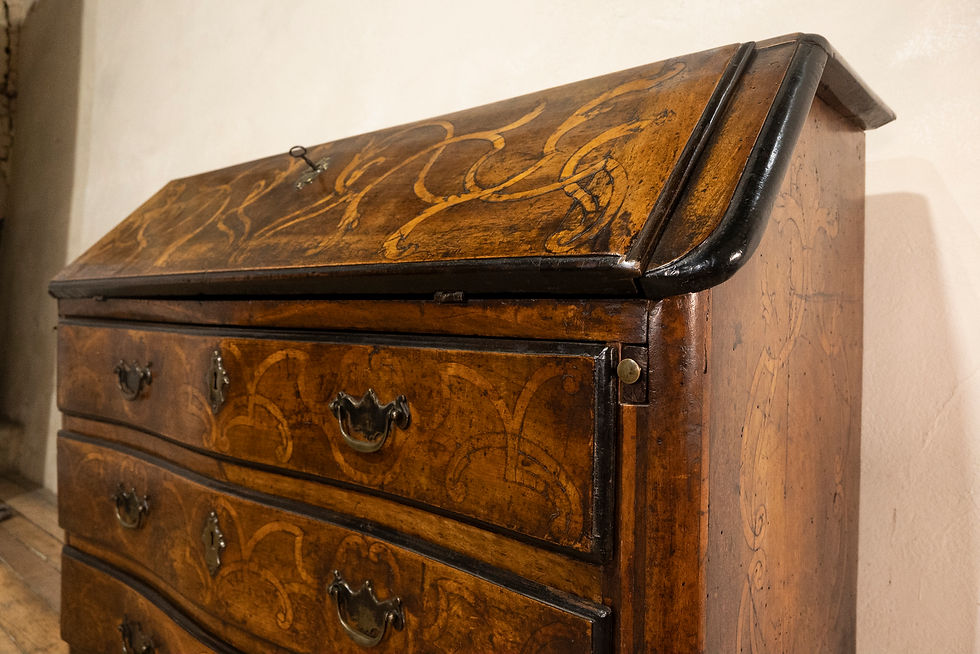 Thumbnail: An 18th Century Italian Piemonte Walnut Serpentine Bureau