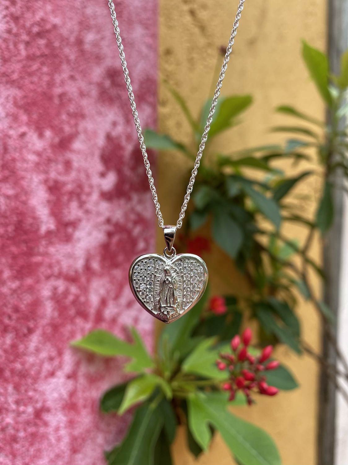 925 Silver Heart Virgin Mary Pendant