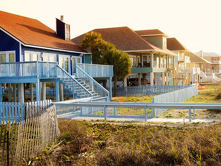 Summer House Decor Ideas - How to create a beach house vibe