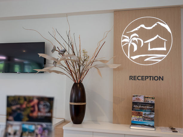 reception RIVLAND resort paita
