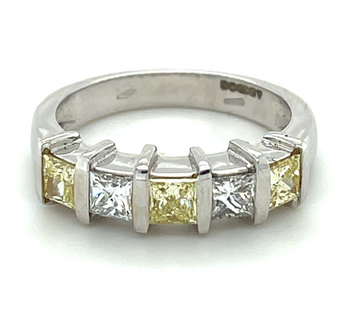 Fancy Yellow, Princess Cut, 5 Stone Ring, 18kt White Gold, 1.10ct 1