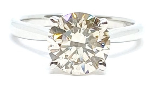 2.15ct, Round Solitaire Diamond Ring 18kt Gold 1
