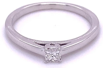 0.15ct, Princess Cut Diamond Solitaire Ring, 9kt White Gold