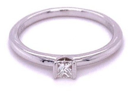 Princess Diamond Solitaire Ring 9K White Gold 0.15ct 1
