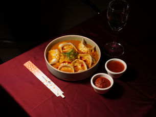 Why Food Lovers Prefer Hakka Noodles Mississauga For Spicy And Delicious Dining Experiences