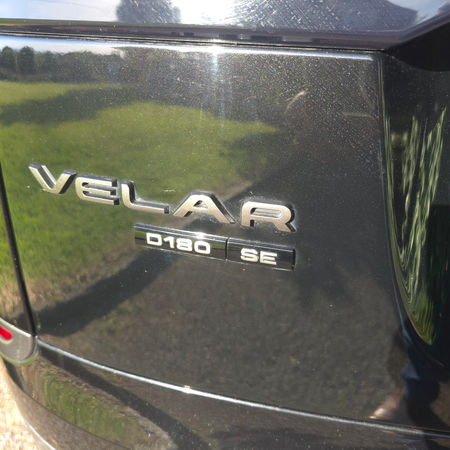 Land Rover Range Rover Velar 2018 Badge View