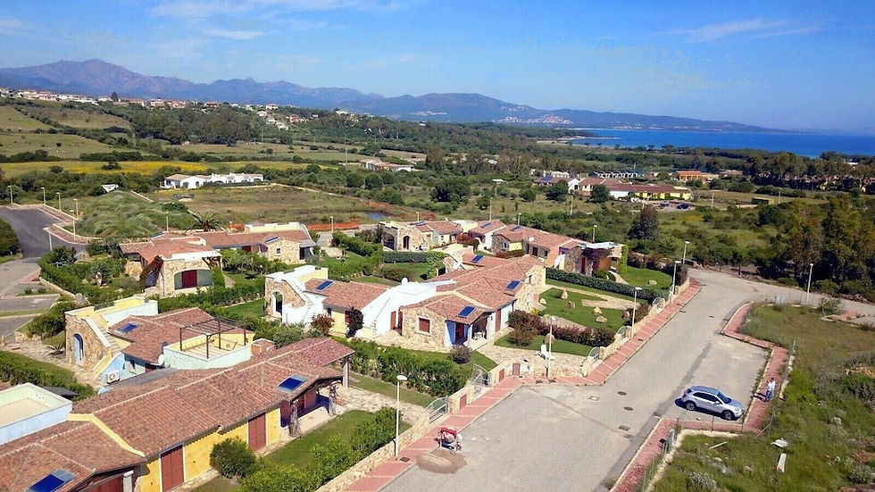Bild von oben auf die Via Cala Luna