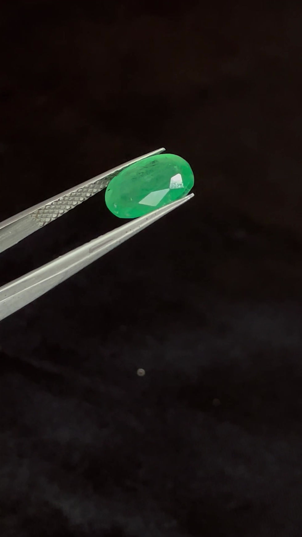 Thumbnail: Zambian Emerald - Panna 4.50 Ratti  Natural Gemstone