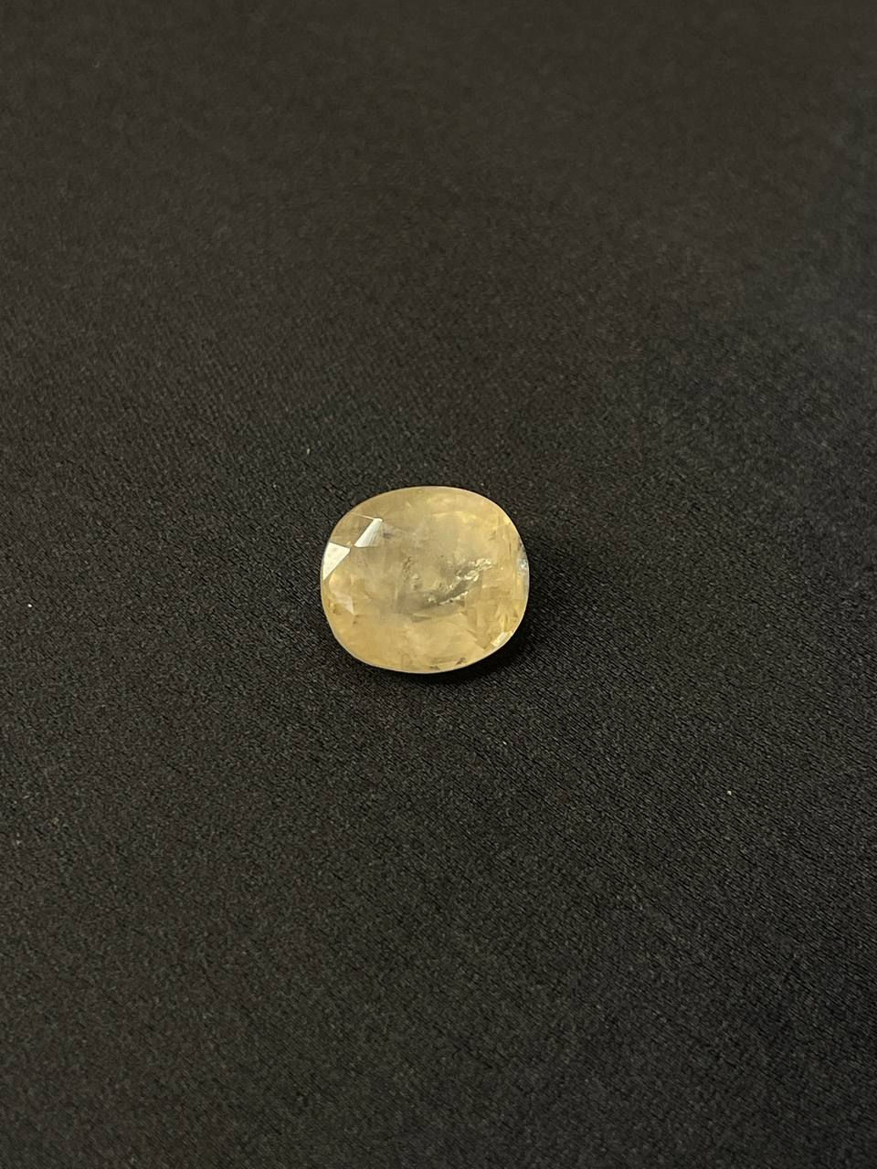 Natural Ceylone Yellow Sapphire - Pukhraj 9.50 Ratti Gemstone
