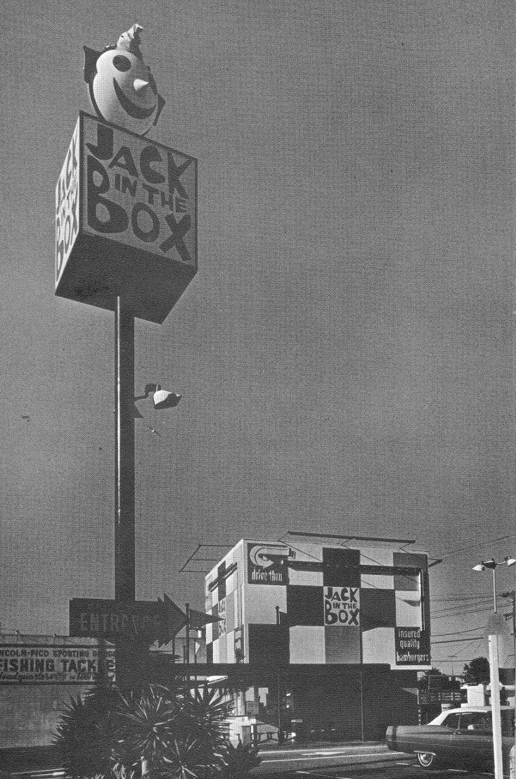 Surfacing: Simbolismo en ecologías