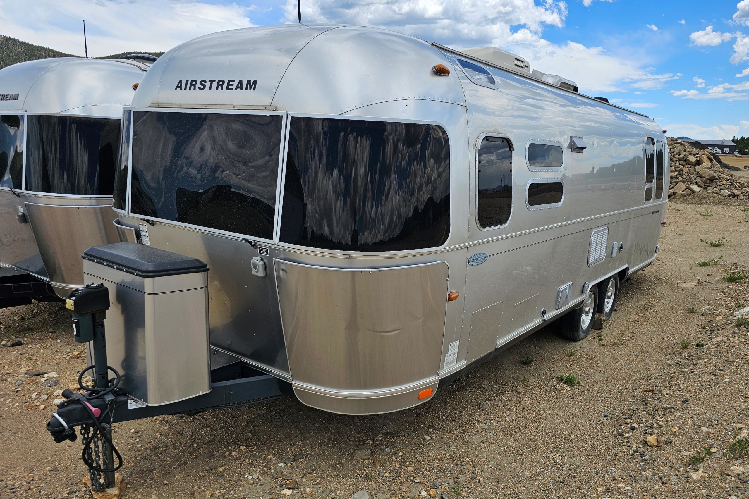 2011 Airstream Flying Cloud 25fb