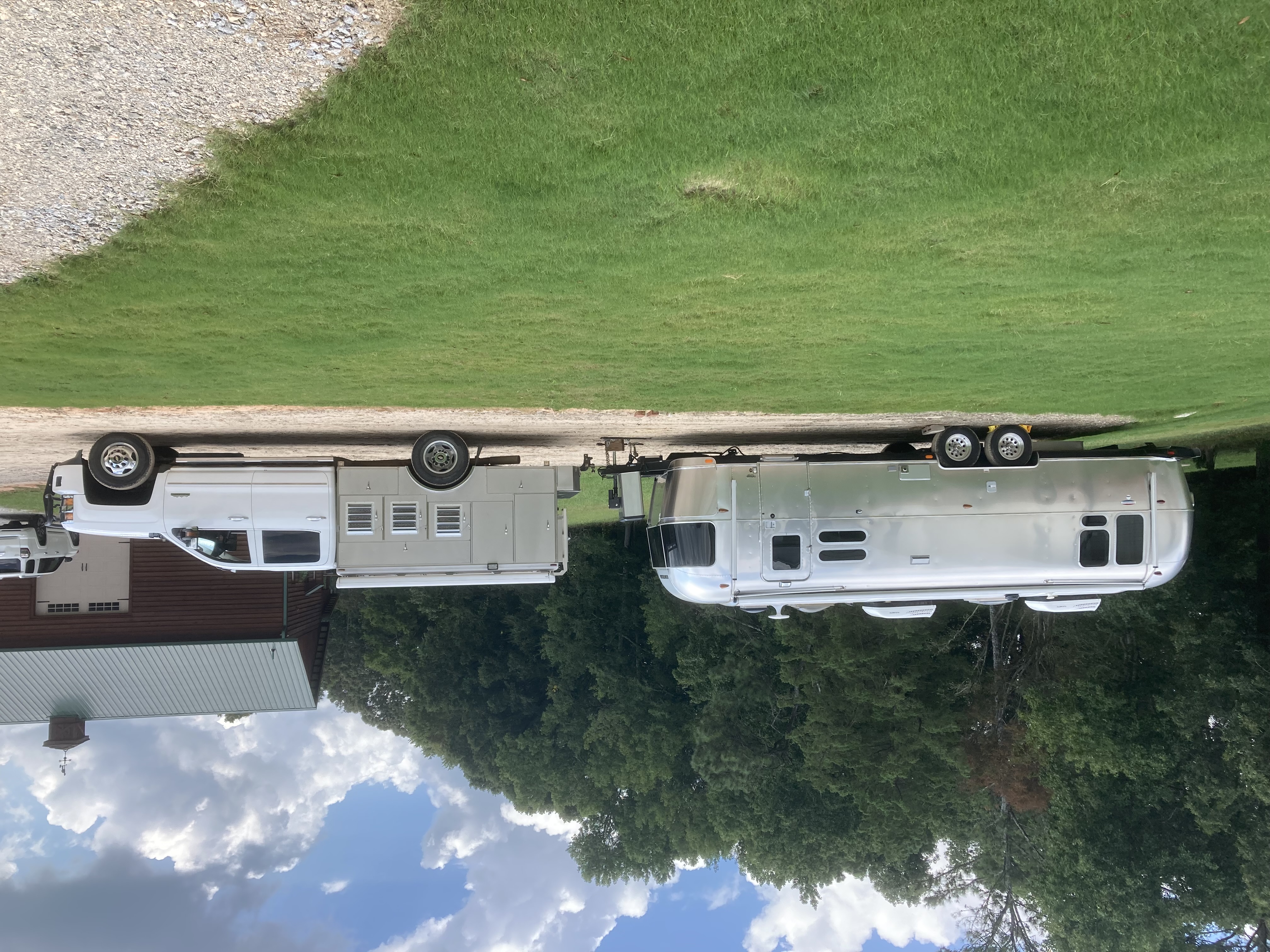 2019 Airstream International Serenity 30rb