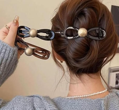 Thumbnail: Hair Clips with big pearl