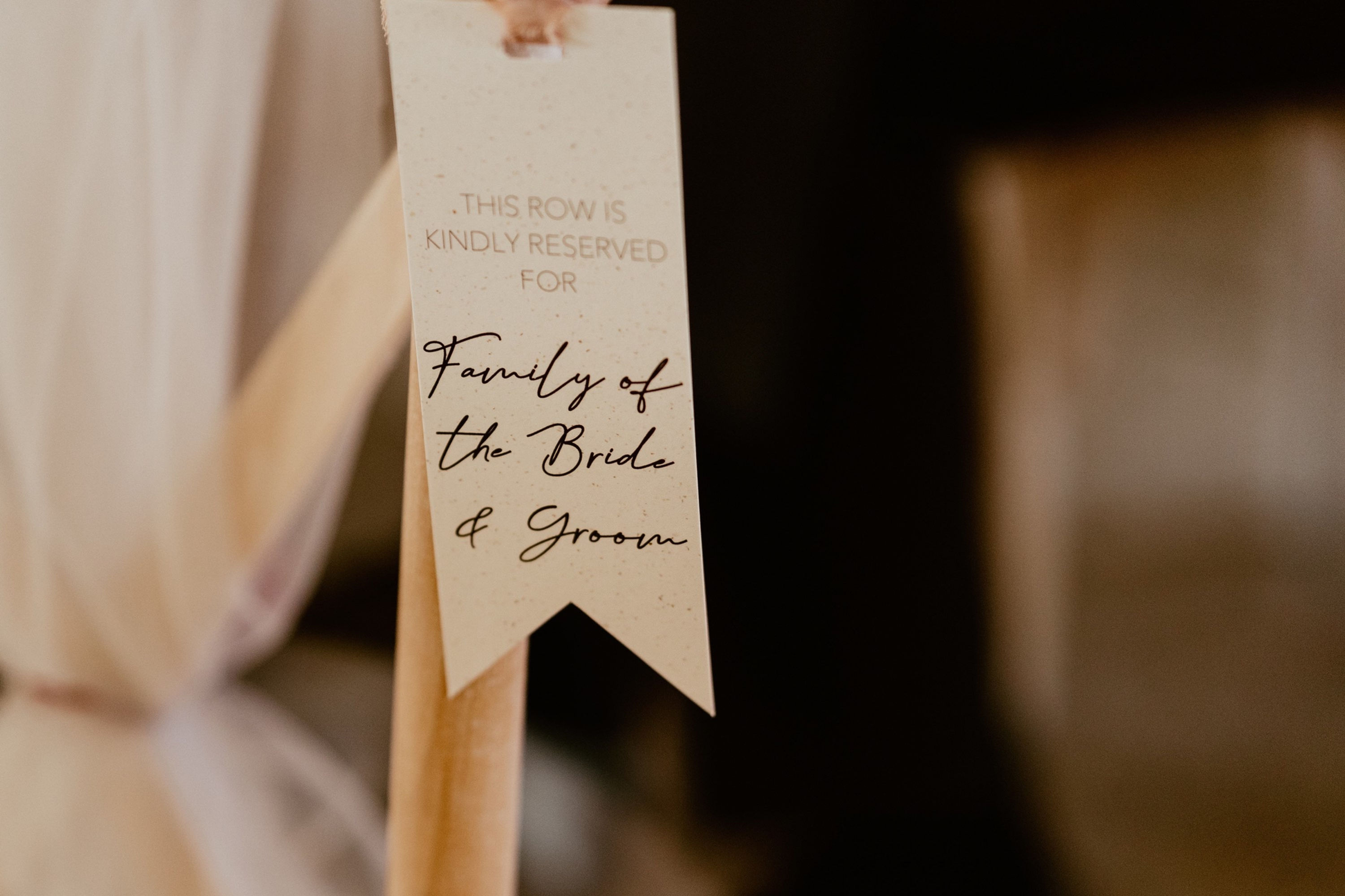 Sets reservation tag