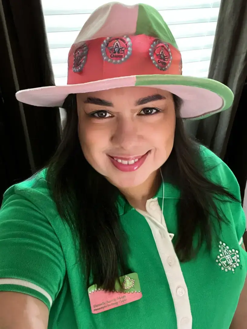 Thumbnail: Pink & Green Stylish Fedora