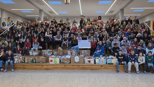 MS Lebring sammelt 280 Kilogramm Spenden für die Caritas