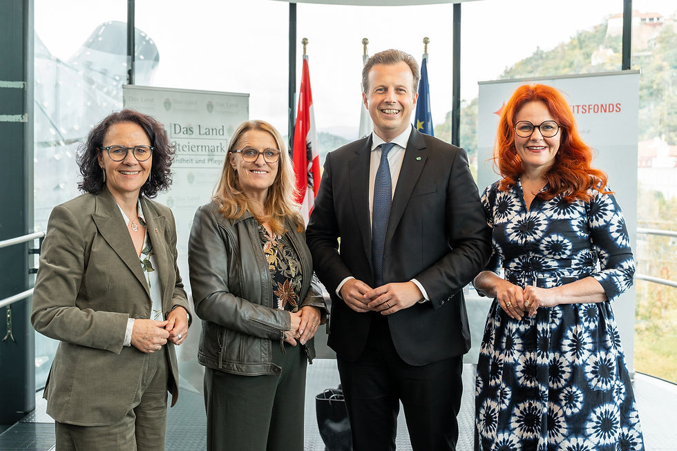 Im Rahmen einer Pressekonferenz berichteten Daniela Gutschi (Salzburg), Ulrike Königsberger-Ludwig (Staatssekretärin), LR Karlheinz Kornhäusl und Cornelia Hagele (Tirol) (v.l.) über die Ergebnisse.