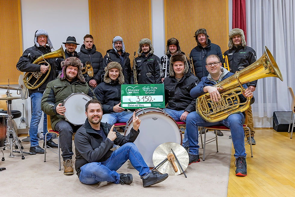 Musikalische Neujahrsgrüße für den guten Zweck – Gralliger Neujahrsgeiger sammelten für „Steirer mit Herz“