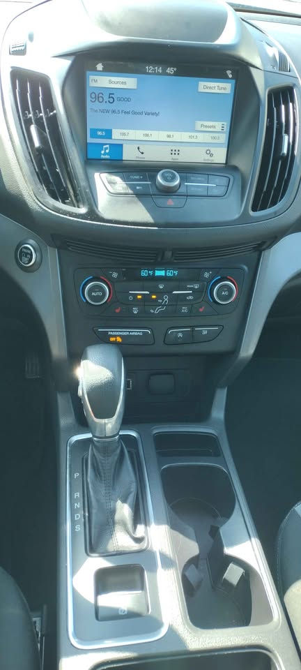 Thumbnail: 2019 Ford Escape SE FWD