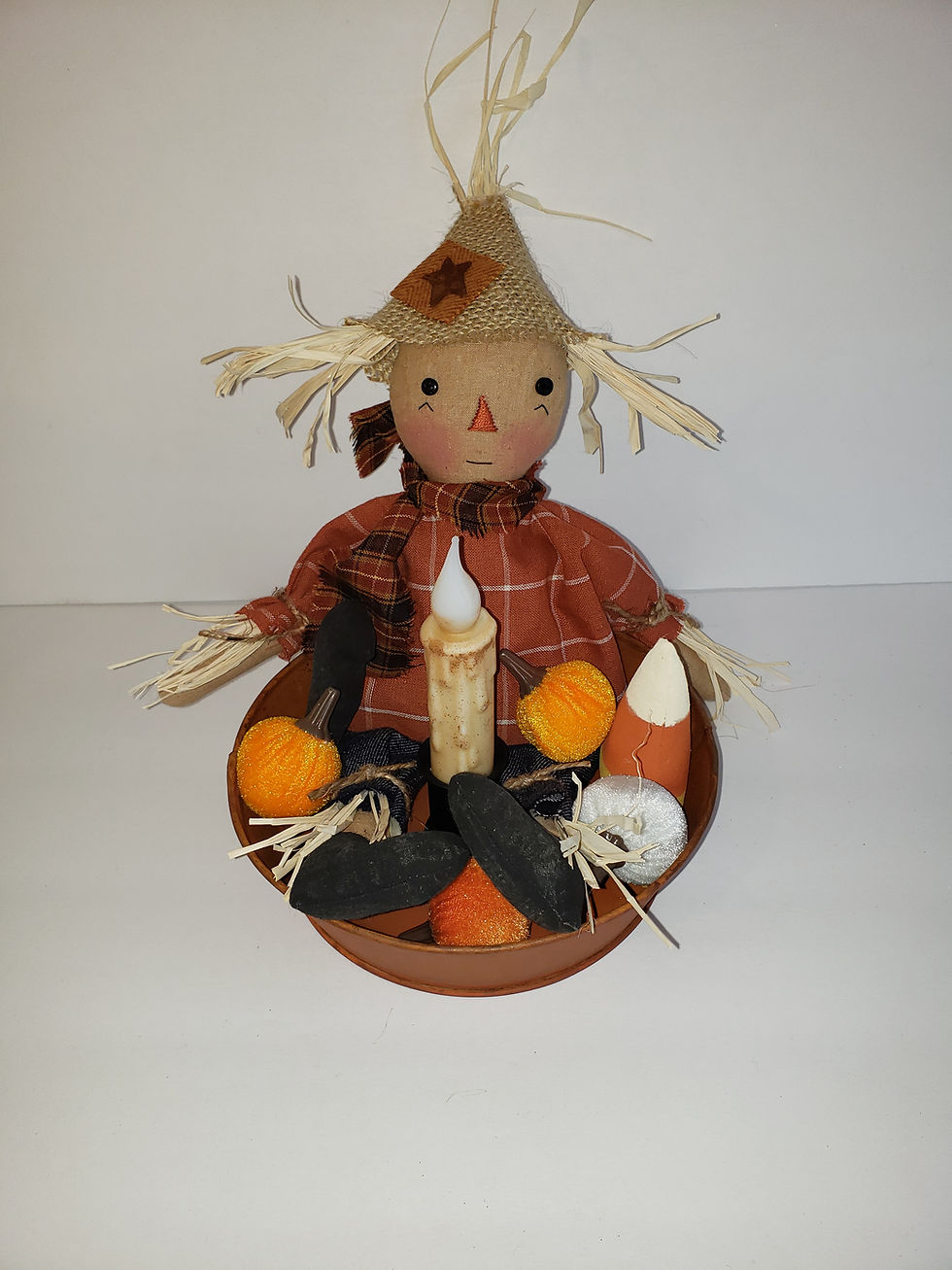 Thumbnail: Fall and Halloween Pattern Scarecrow Thomas HFTH122