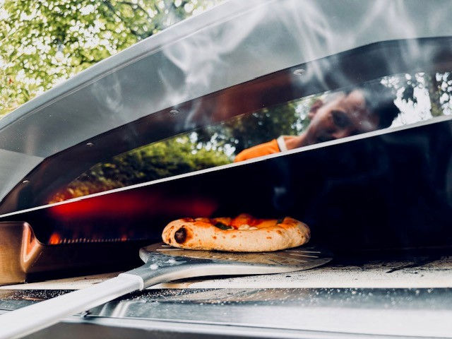 Mobiele pizza oven