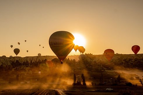 hot-air-balloons-4561268.jpg