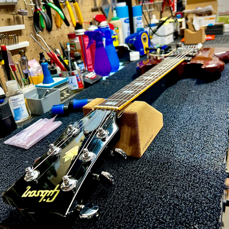 Gibson SG, Custom Electronics
