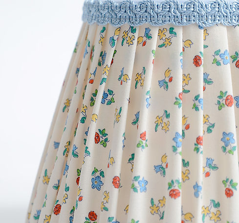Chelsea Lampshade – Cream & Blue_edited.jpg