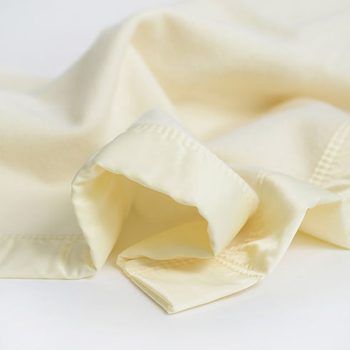 Sloane Satin Bound Blanket - Cream