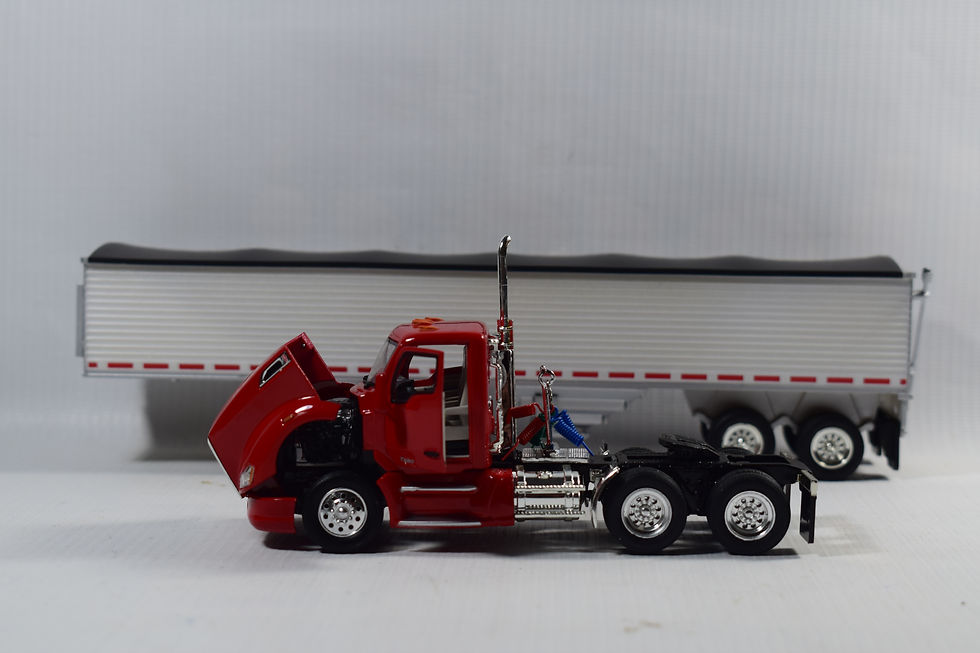 Miniatura: CAMION VOLQUETE MINERO KENWORTH T680