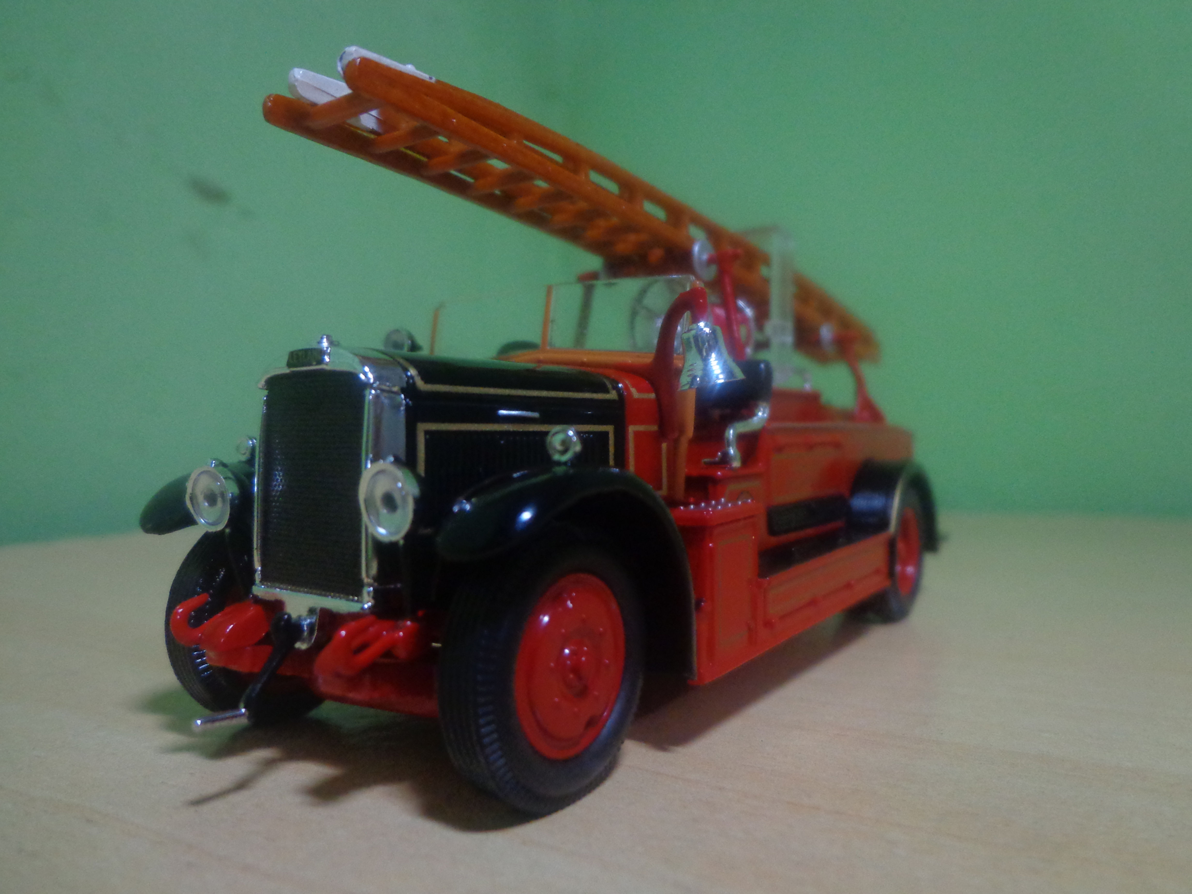 CAMION BOMBERO LEYLAND FK-1 1934