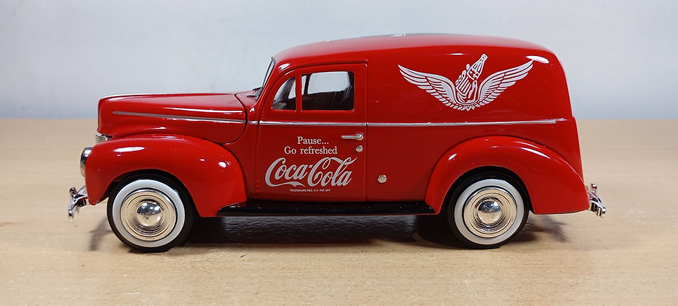 Miniatura: AUTO FORD SEDAN CARGO VAN 1940 DE COCA COLA