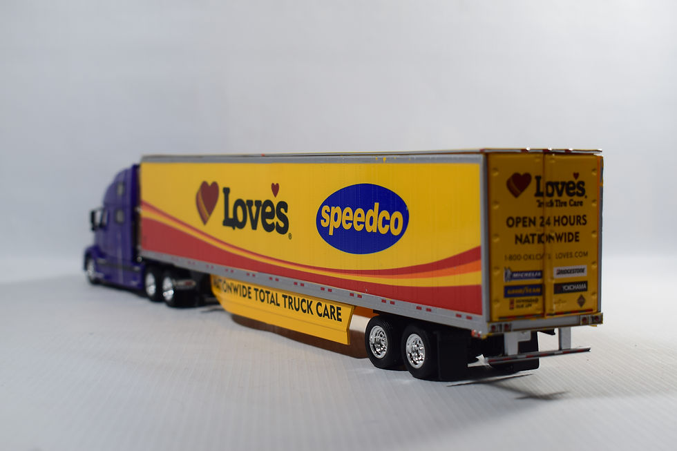 Miniatura: CAMION CONTEINER VOLVO VNL 780