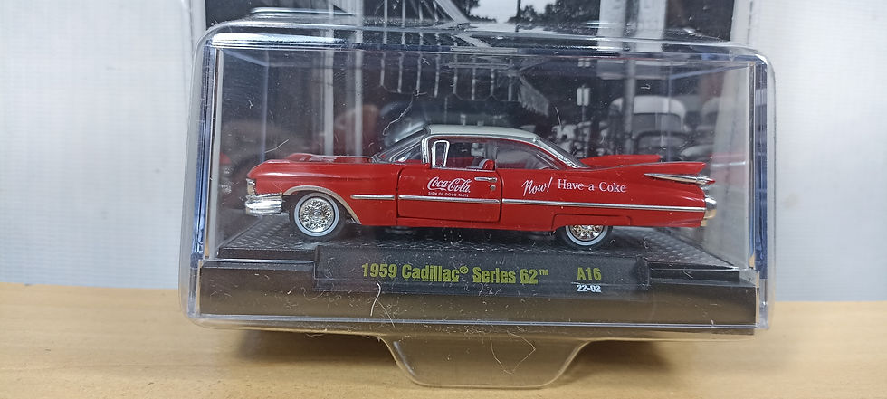 Miniatura: AUTO COCACOLA CADILLAC SERIES 62 1959