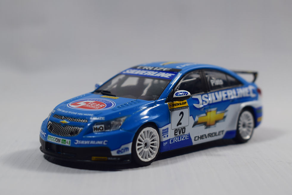 Miniatura: AUTO DE COMPETENCIA CHEVROLET CRUZE LT N°2
