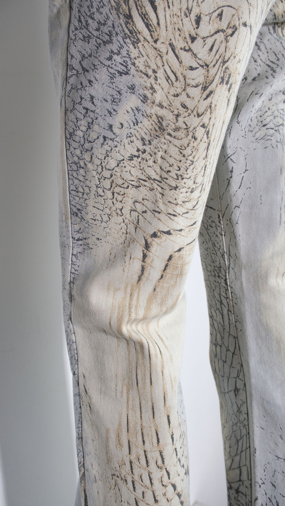 Thumbnail: Just Cavalli SS2002 Sand Yellow & Grey Crocodile Printed Jeans