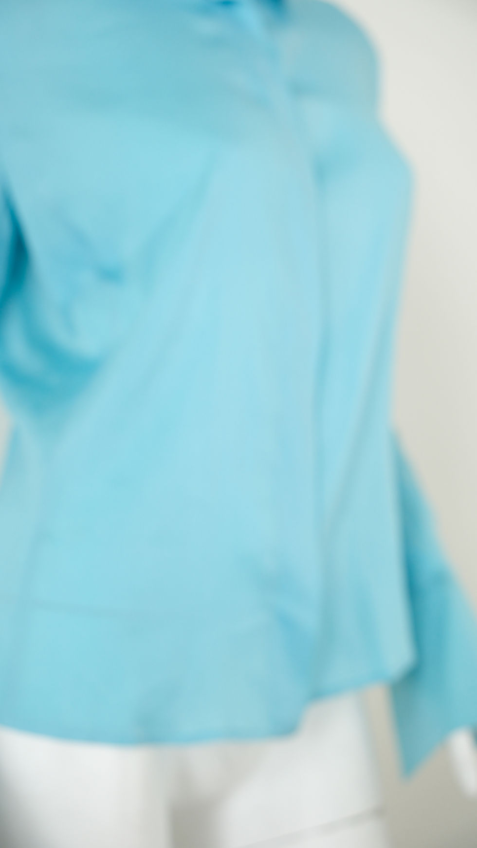 Thumbnail: Gucci Tom Ford Silk Blue Shirt