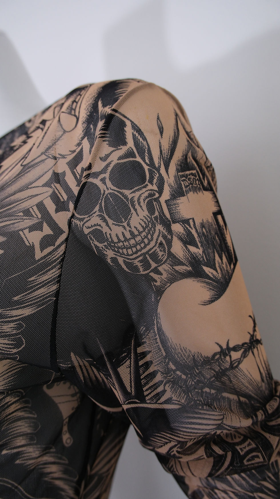 Thumbnail: Dsquared2 printed longsleeve mesh top "Tattoos"