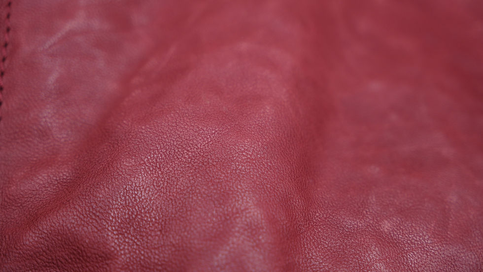 Thumbnail: Chanel Modern Chain Tote Calfskin East West Bordeaux