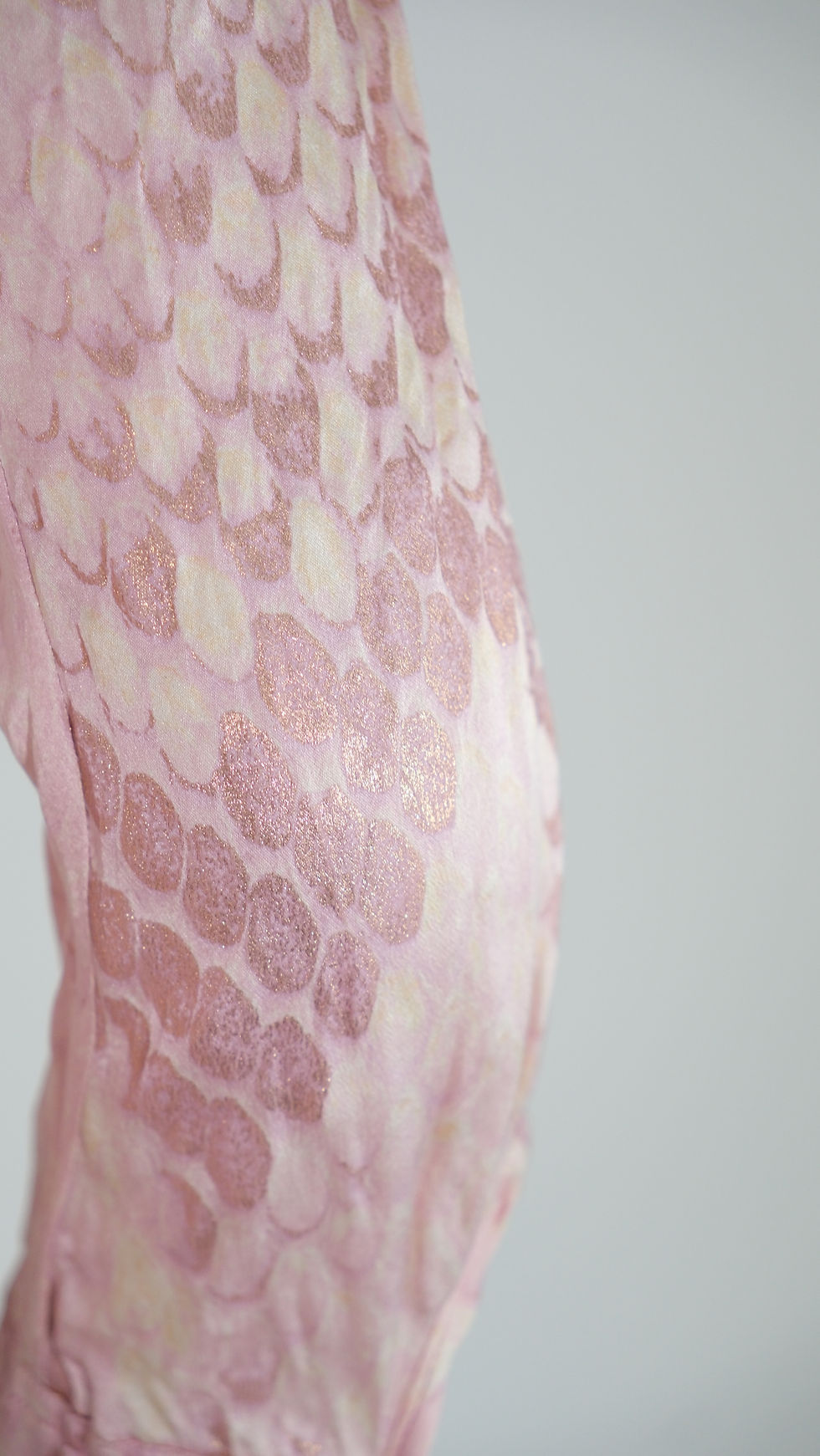 Thumbnail: Roberto Cavalli Pink Snakeskin print silk stones embellished buttons shirt