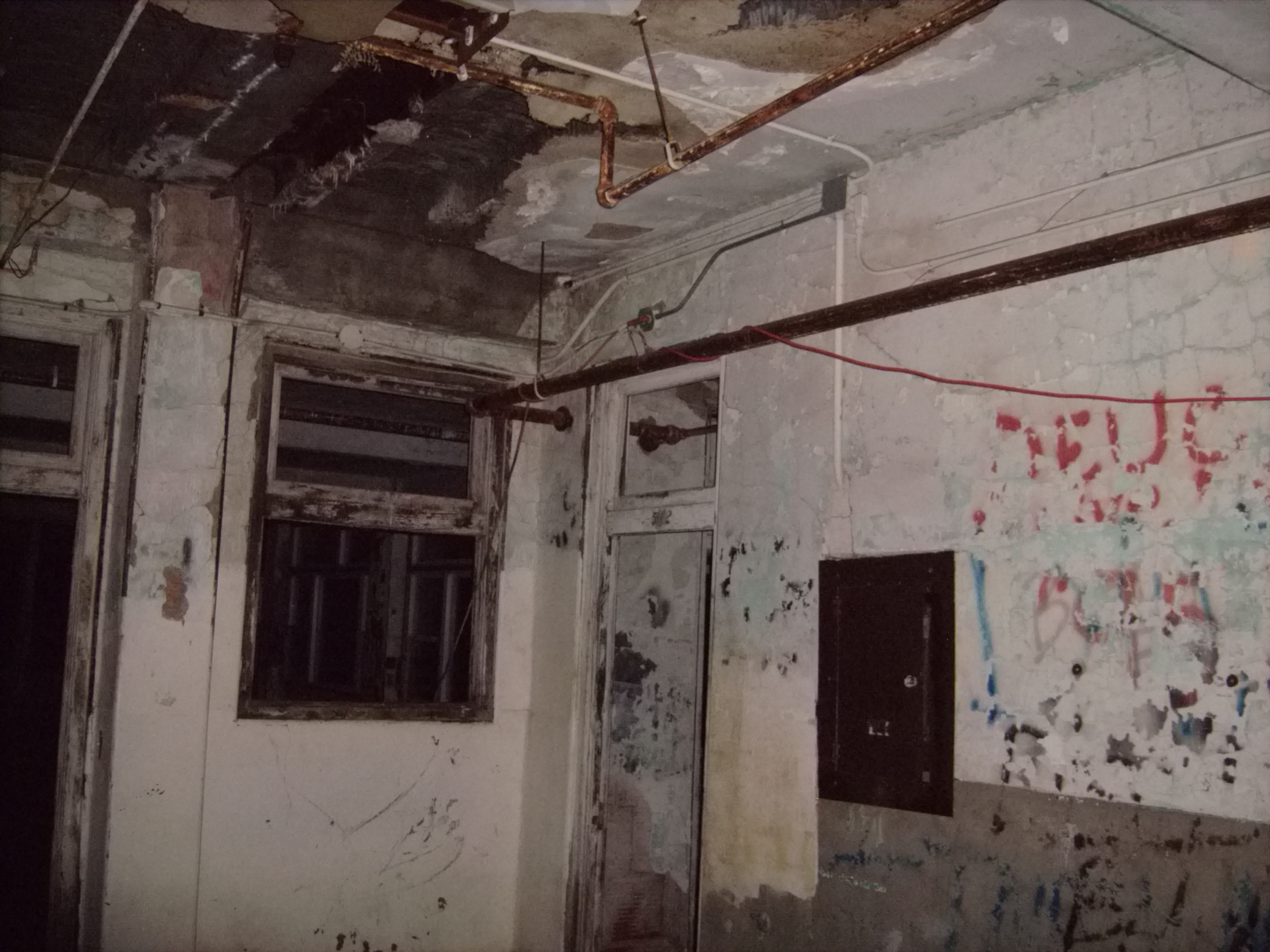 Child at Waverly Hills Sanatorium