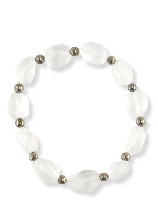 Bracelet en cristal et pyrite, apprêts en argent 925, vue plongeante