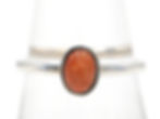 Plan rapproché de la bague Vanina en Pierre de Soleil et Argent 925