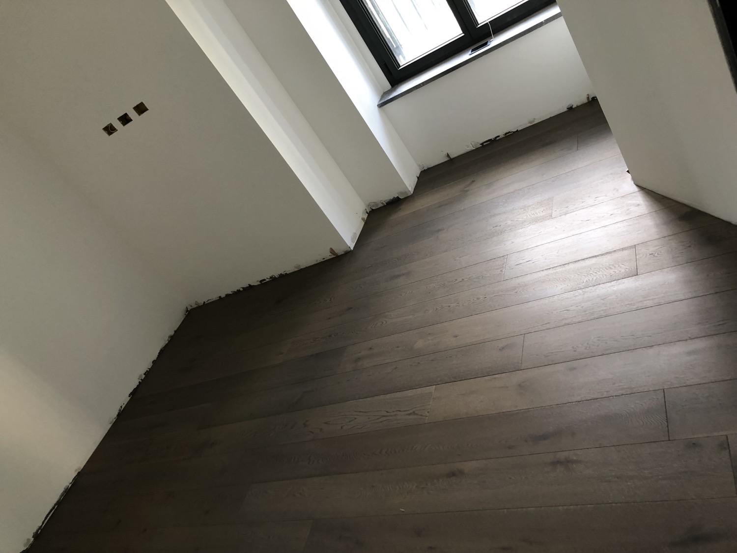 Pavimenti in legno Rovere tinto grigio
