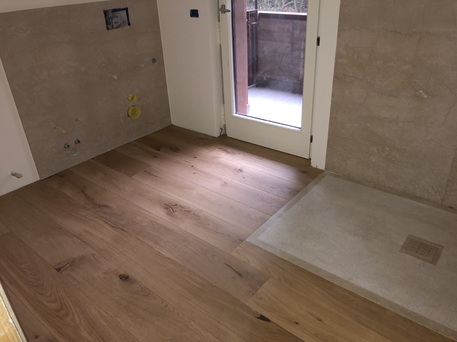 bagno in pietra a casellario