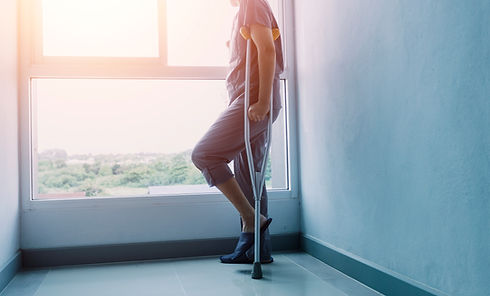 vecteezy_young-asian-physical-therapist-working-with-senior-woman-on_12170376.jpg