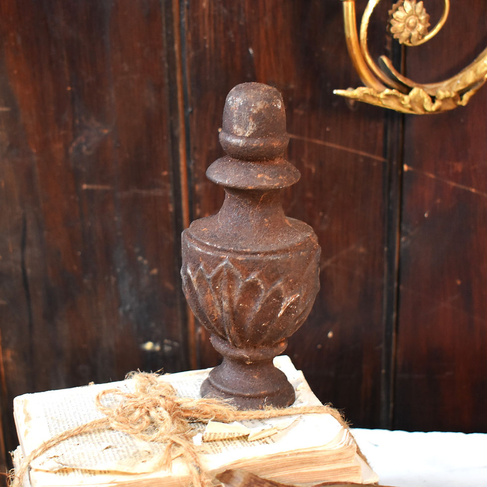 Thumbnail: Antique Salvaged Cast Iron Stylised Leaf Newel Post Gate Pier Finual Urn
