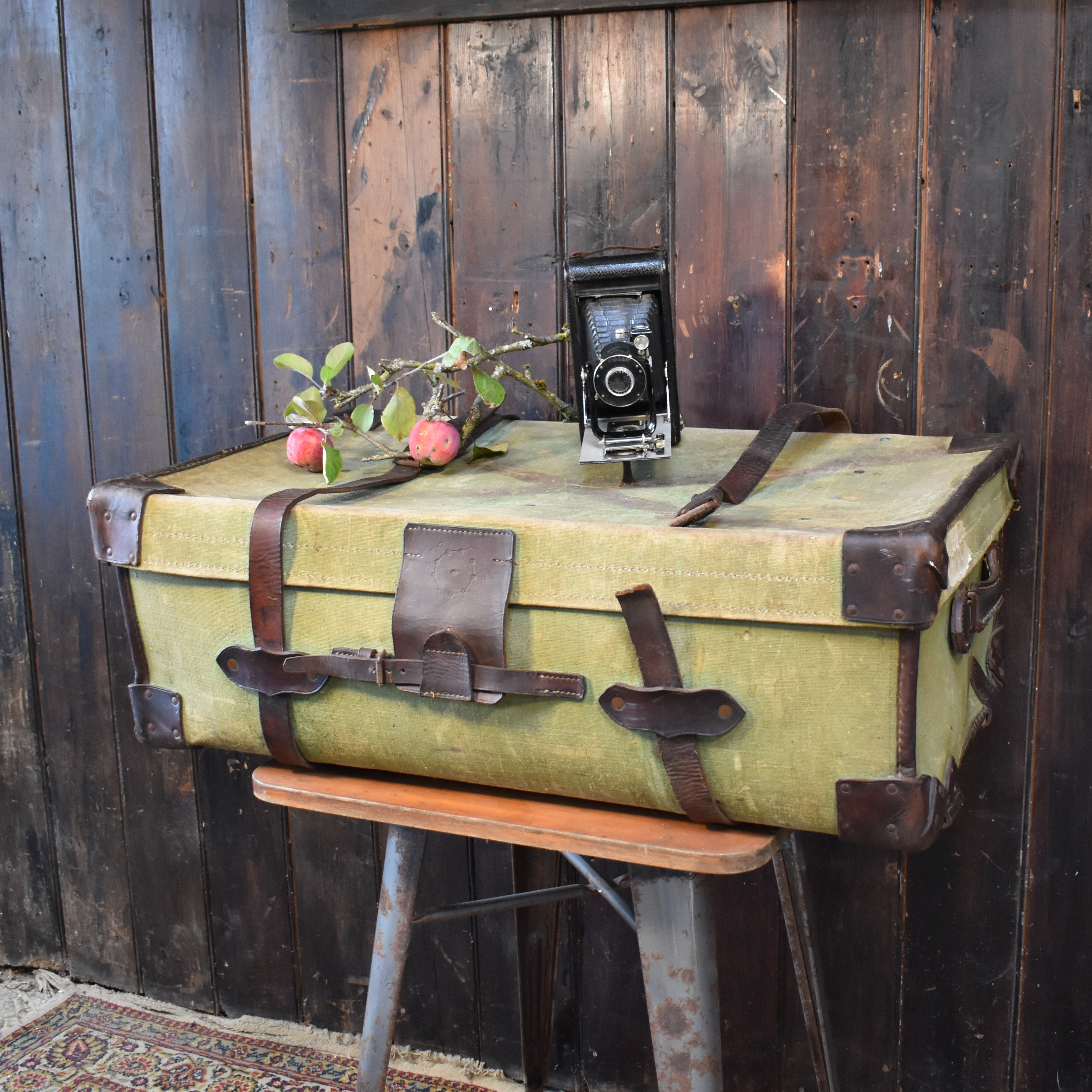 Antique Green Canvas Trunk Leather Corner Straps Travel Steamer Storage Case